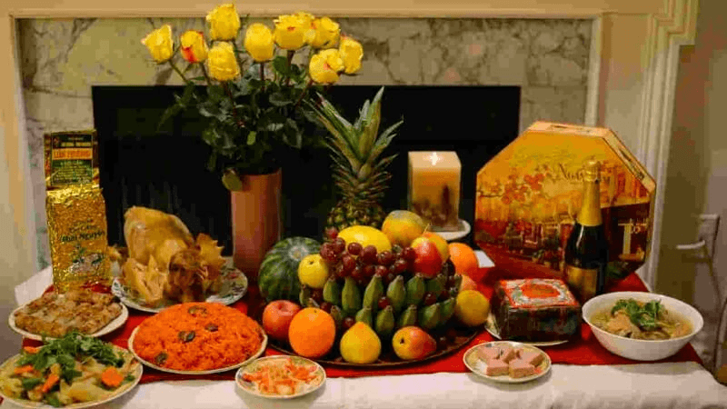 Mâm cúng giao thừa 29 Tết Ất Tỵ 2025 gồm những gì?