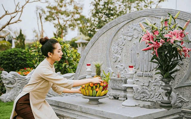 Ngày, giờ đẹp tháng 3 âm lịch để tảo mộ, cúng Tết Thanh minh 2025